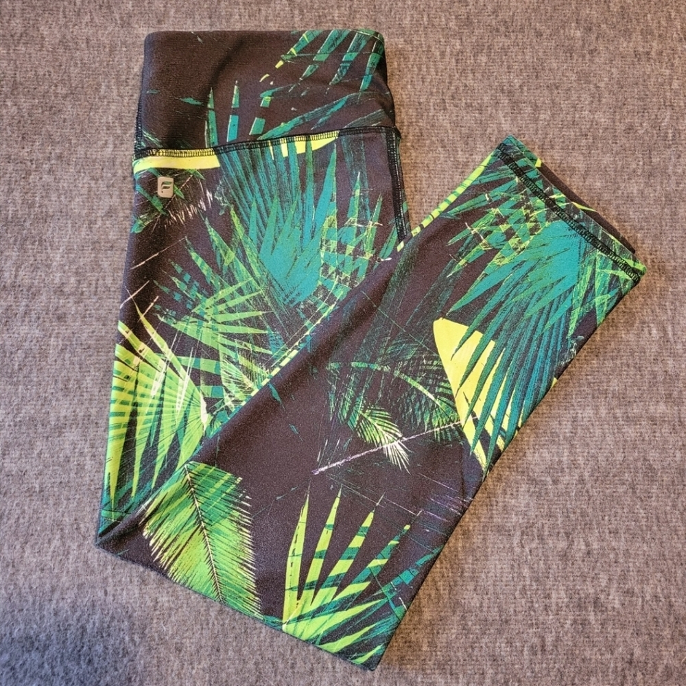 Fabletics Define Mod-Rise Capri Legging